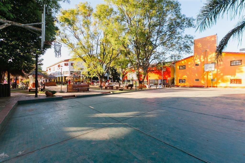 Hotel Turin Villa Carlos Paz Exterior foto
